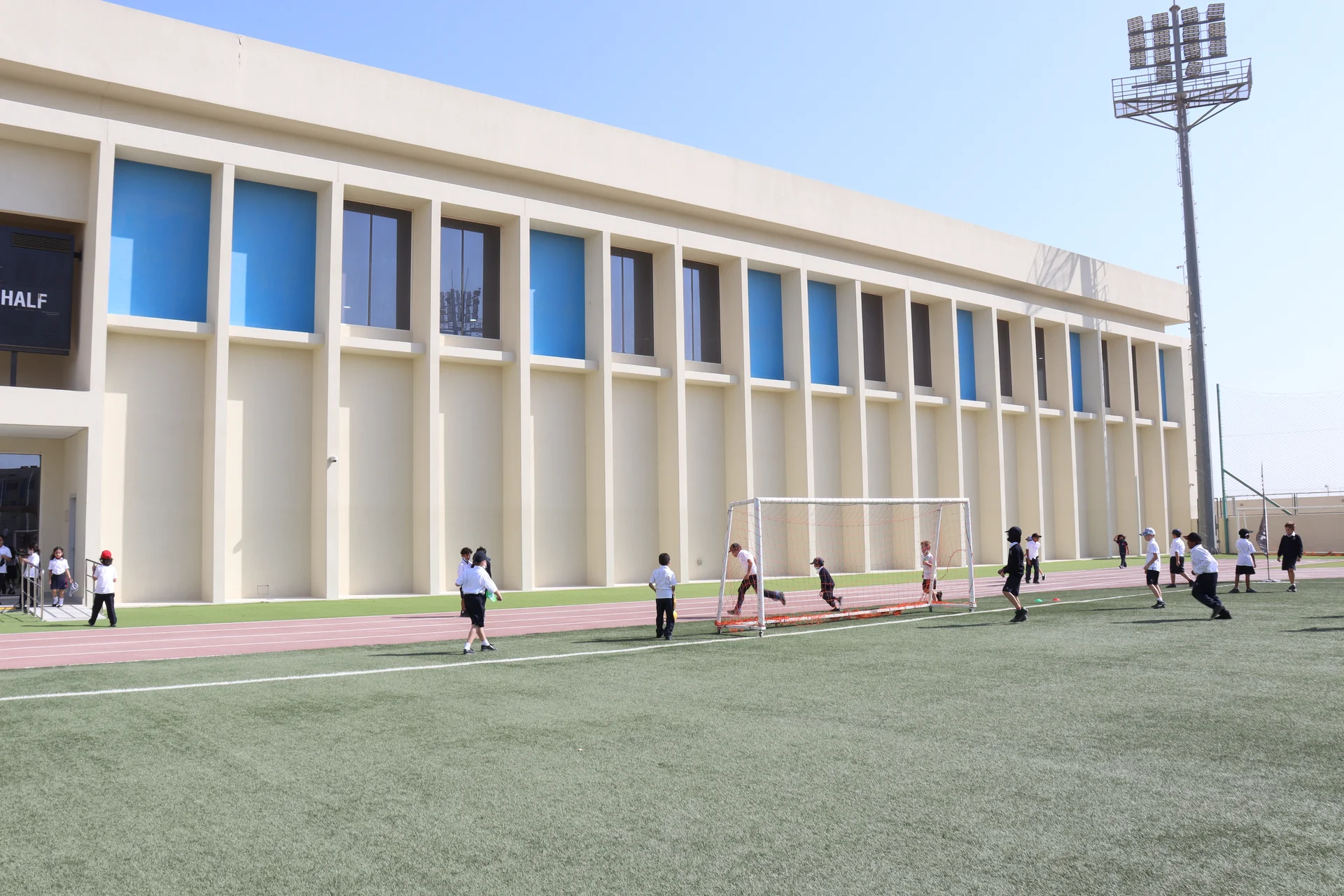  Our campus 2